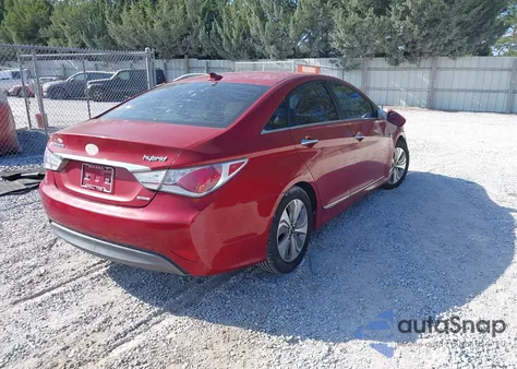 2013 Hyundai Sonata Hybrid Limited z USA, uszkodzony, nr VIN KMHEC4A45DA083863